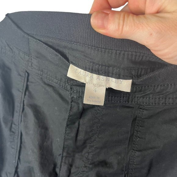 Laura Ashley Black Cargo Pants with Rhinestone Button‎ Detailing Women's Size 4 - Picture 7 of 12